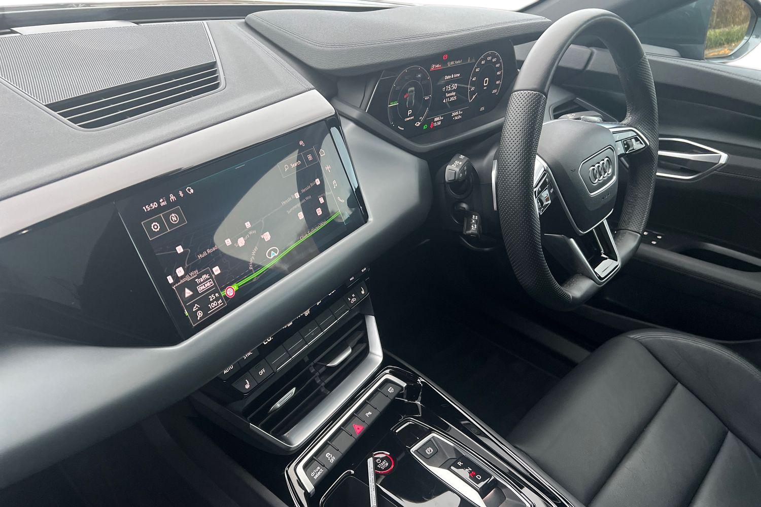 Used Audi e-tron GT 2023 for sale - 76683926: Photo 2