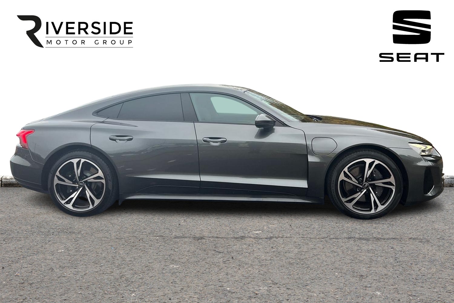 Used Audi e-tron GT 2023 for sale - 76683926: Photo 4