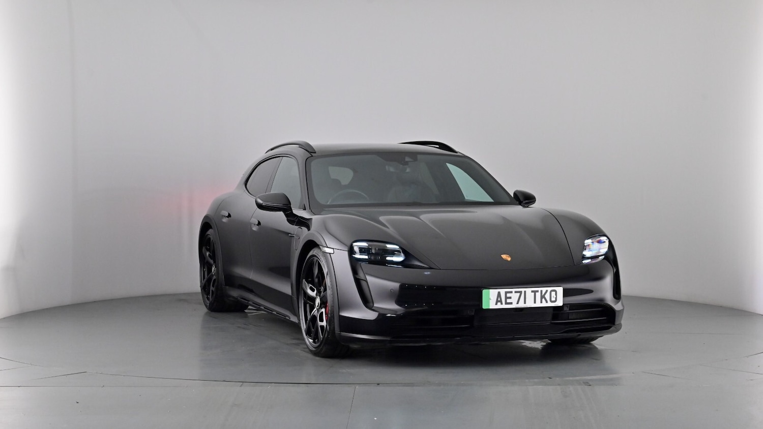 Used Porsche Taycan 2021 for sale - 77982970: Photo 25