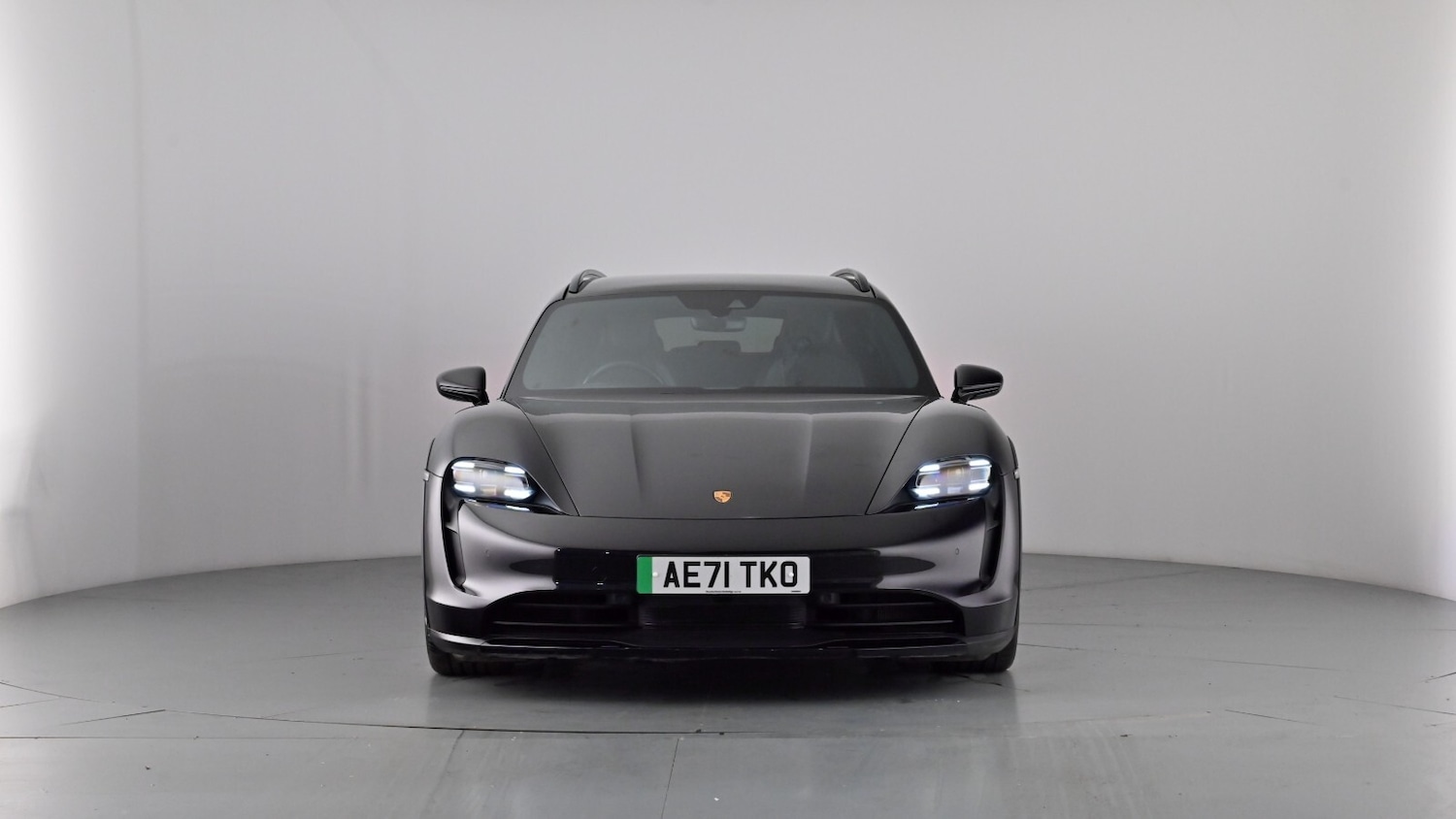 Used Porsche Taycan 2021 for sale - 77982970: Photo 27