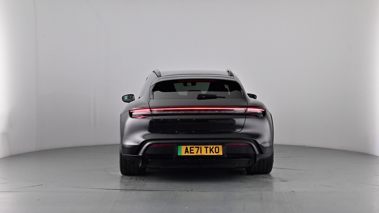 Used Porsche Taycan 2021 for sale - 77982970: Photo 50