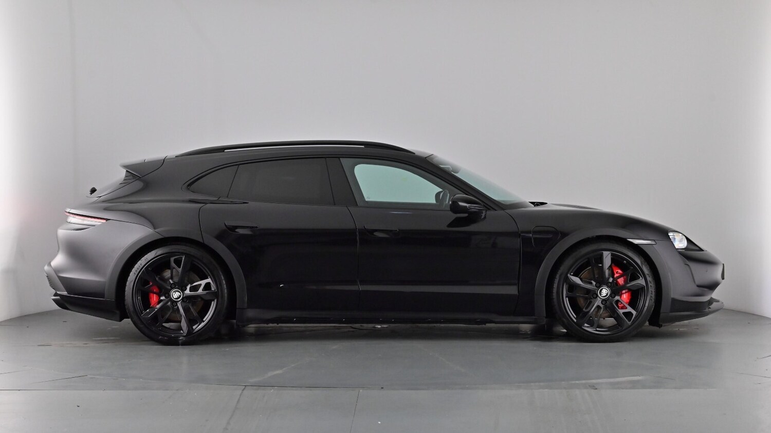 Used Porsche Taycan 2021 for sale - 77982970: Photo 59