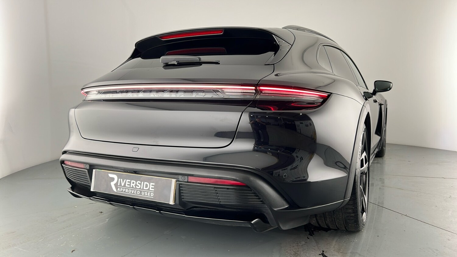 Used Porsche Taycan 2021 for sale - 77982970: Photo 66