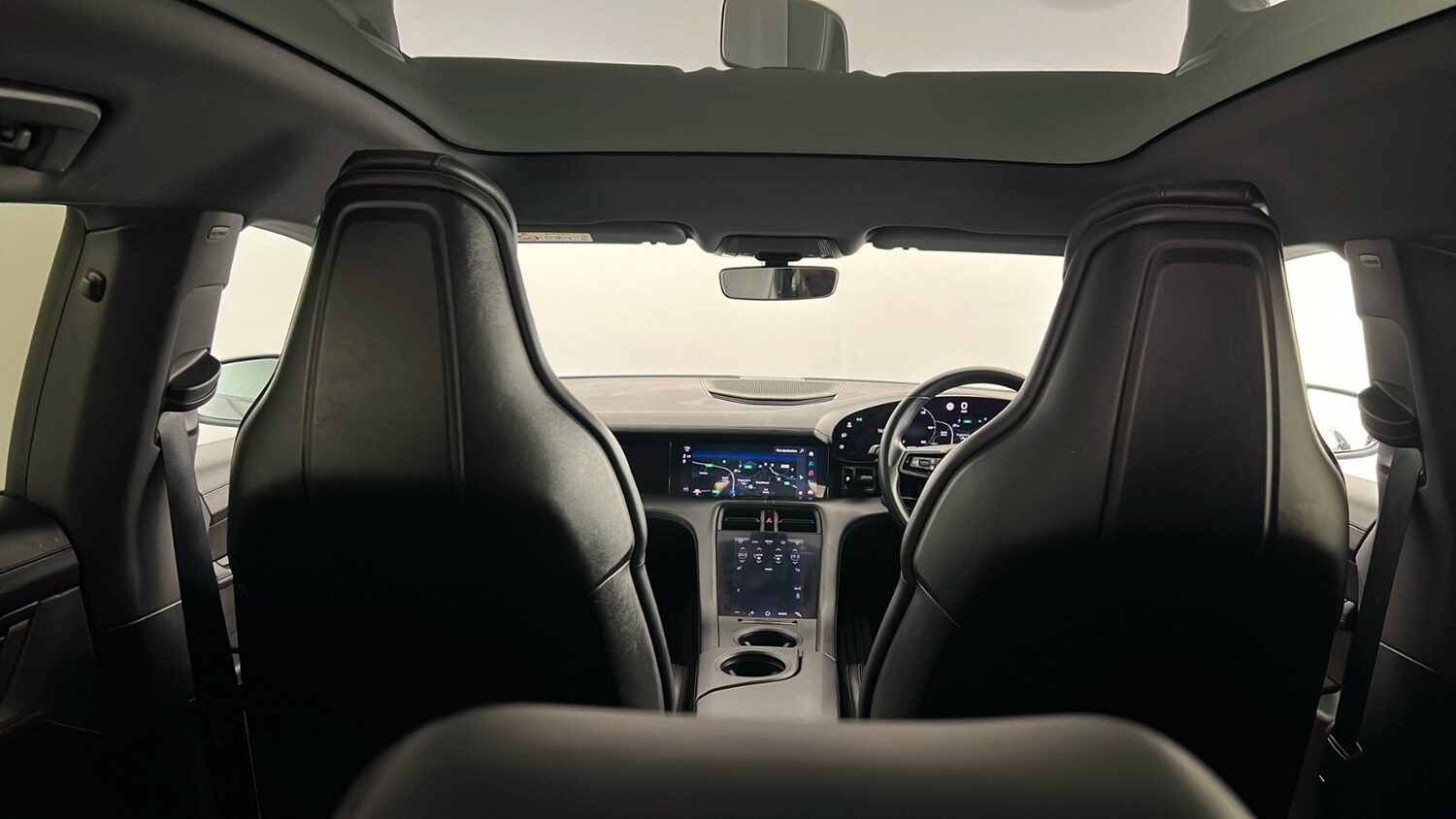 Used Porsche Taycan 2021 for sale - 77982970: Photo 69