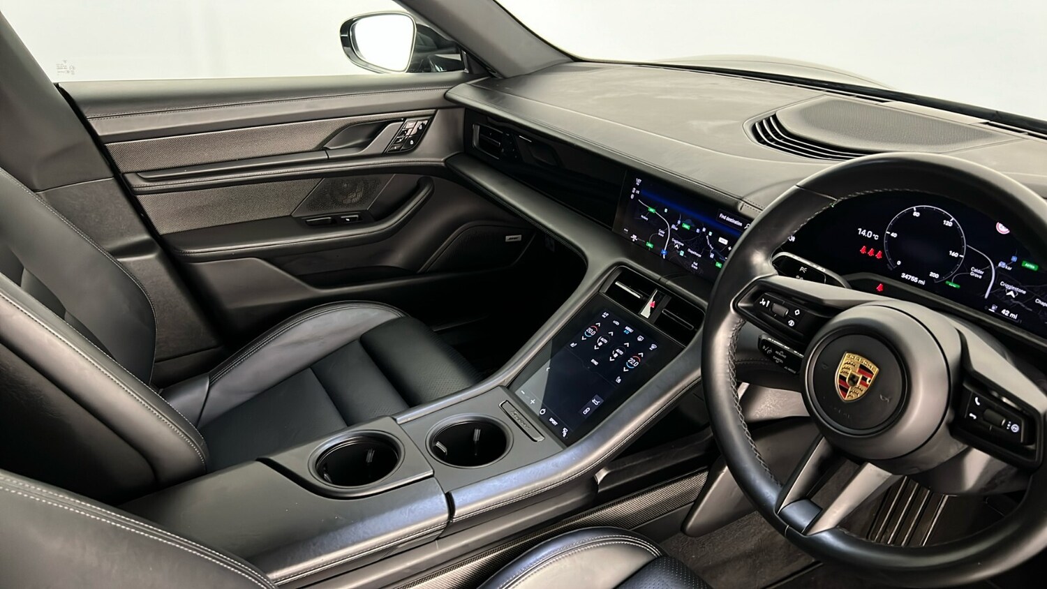 Used Porsche Taycan 2021 for sale - 77982970: Photo 76