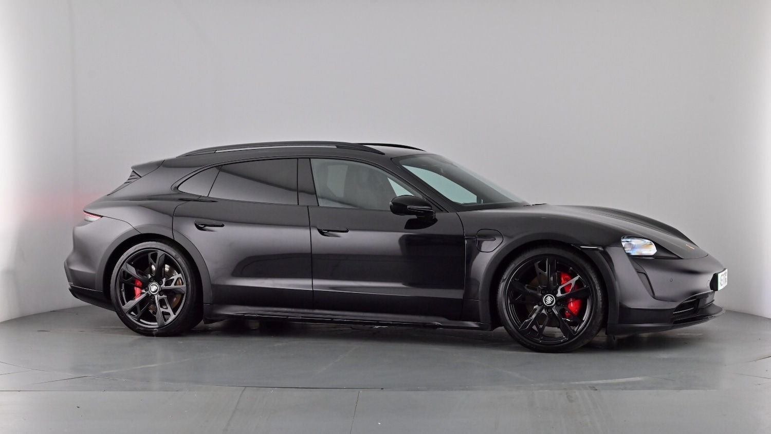 Used Porsche Taycan 2021 for sale - 77982970: Photo 9