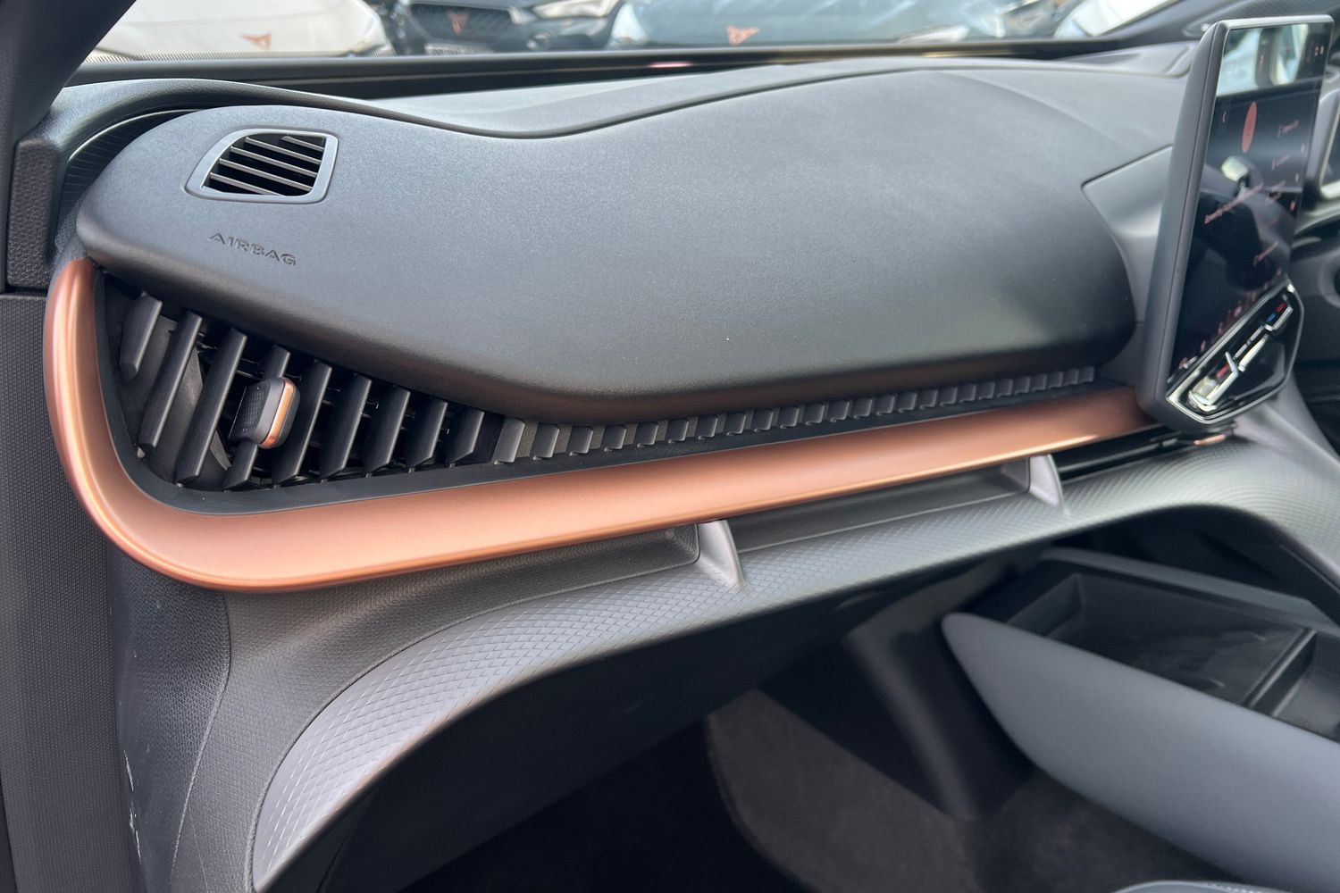 Used Cupra Tavascan 2025 for sale - 77031267: Photo 16