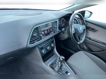 Used SEAT Leon 2018 for sale - 79001108: Photo