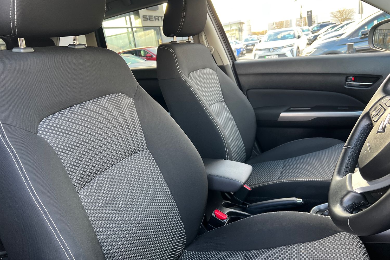 Used Suzuki Vitara 2021 for sale - 76683900: Photo 11