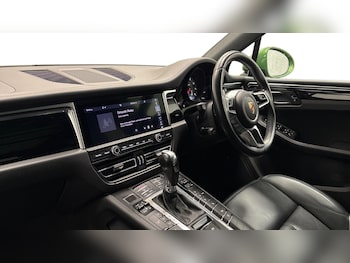 Used Porsche Macan 2019 for sale - 77638206: Photo