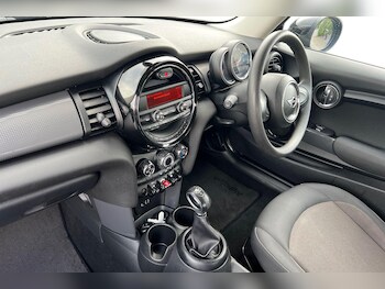 Used MINI Hatch 2017 for sale - 78706519: Photo