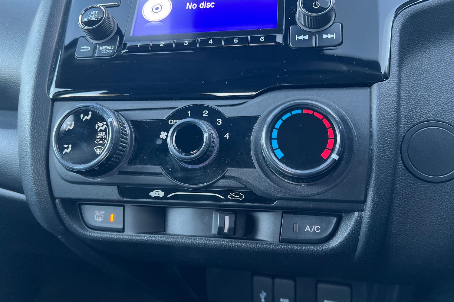 Used Honda Jazz 2019 for sale - 77111496: Photo 31