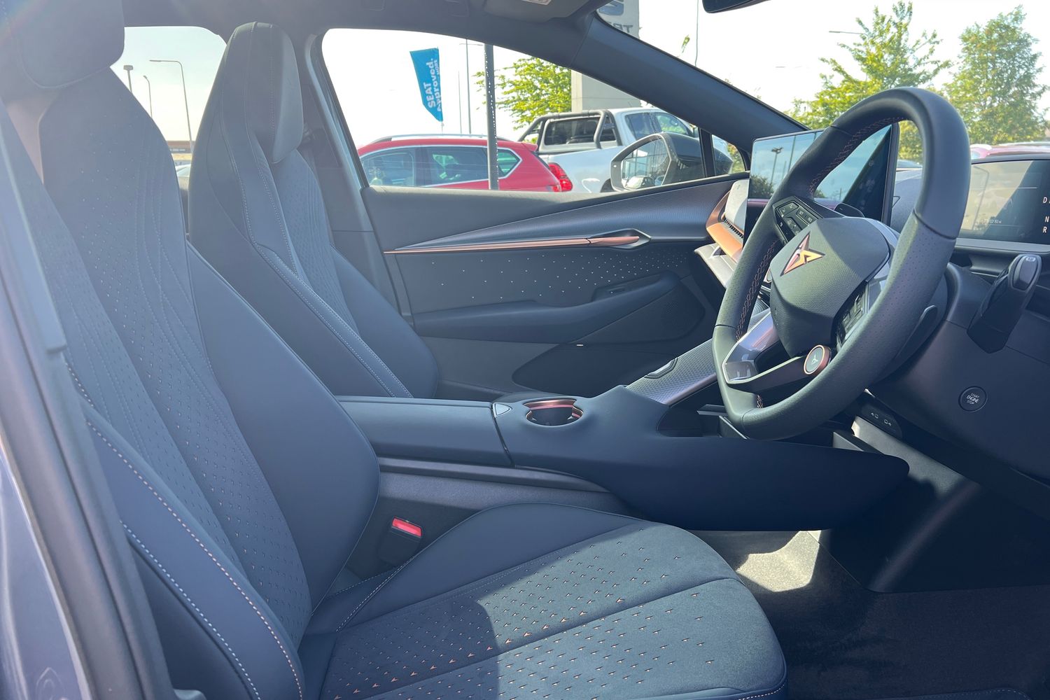 Used Cupra Tavascan 2025 for sale - 76683901: Photo 11