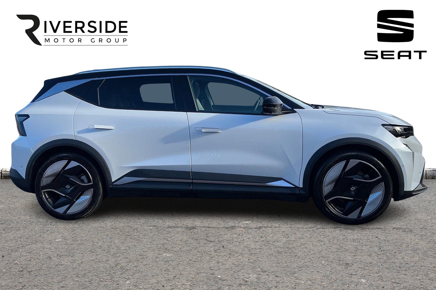 Used Renault Scenic E-Tech 2024 for sale - 76683930: Photo 4