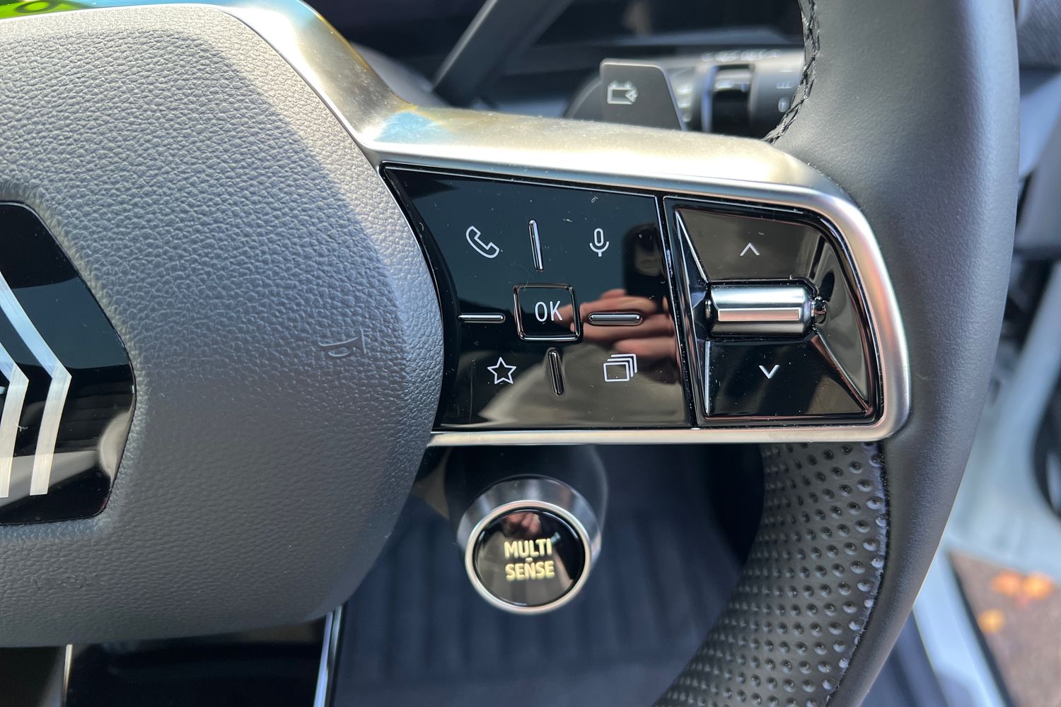 Used Renault Scenic E-Tech 2024 for sale - 76683930: Photo 41