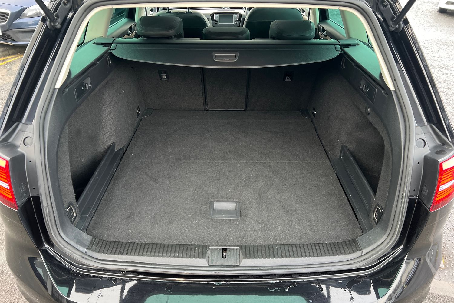 Used Volkswagen Passat 2017 for sale - 77092648: Photo 13