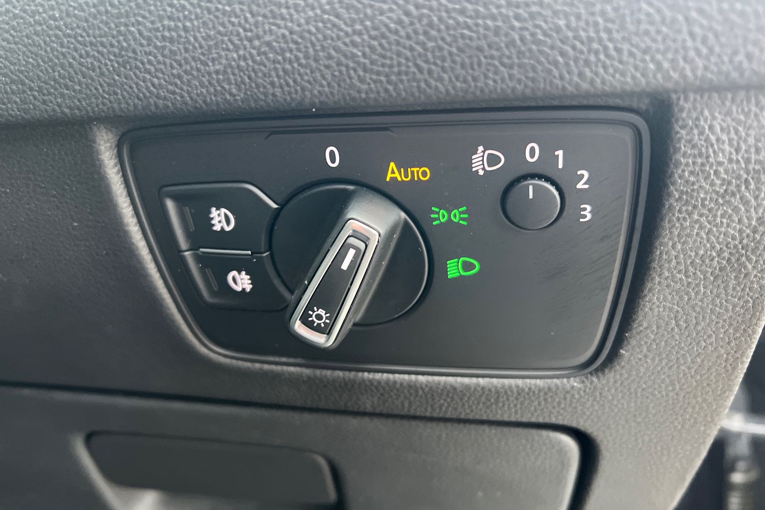 Used Volkswagen Passat 2017 for sale - 77092648: Photo 30