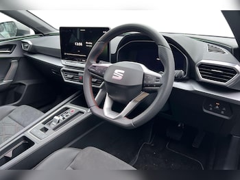 Used SEAT Leon 2026 for sale - 77833482: Photo