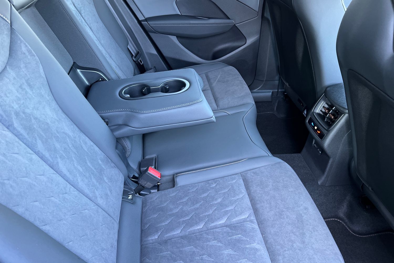 Used Cupra Terramar 2025 for sale - 76683927: Photo 39