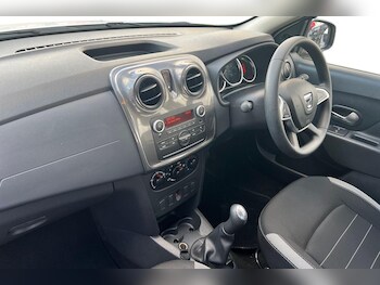 Used Dacia Sandero Stepway 2018 for sale - 77256454: Photo