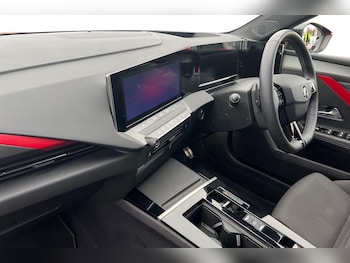 Used Vauxhall Astra 2022 for sale - 77740072: Photo