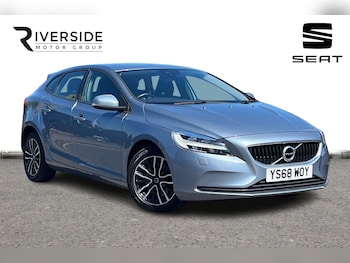 Used Volvo V40 2018 for sale - 78977968: Photo