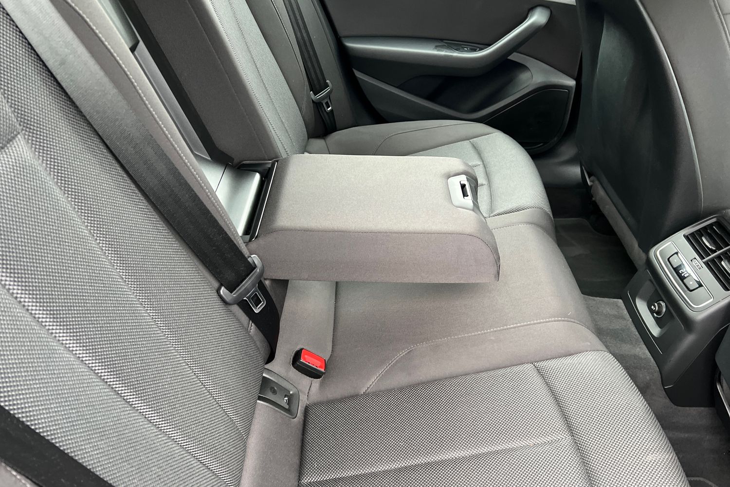 Used Audi A4 2021 for sale - 76683938: Photo 17