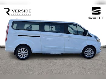 Used Ford Tourneo Custom 2019 for sale - 79577694: Photo
