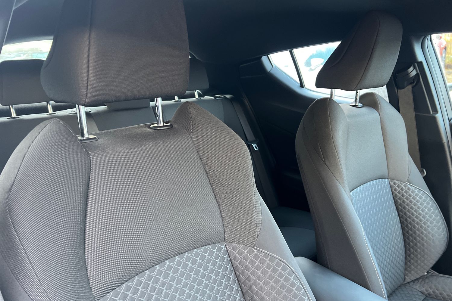 Used Toyota C-HR 2023 for sale - 76683903: Photo 21