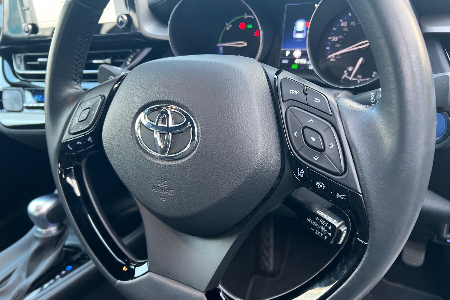 Used Toyota C-HR 2023 for sale - 76683903: Photo 22