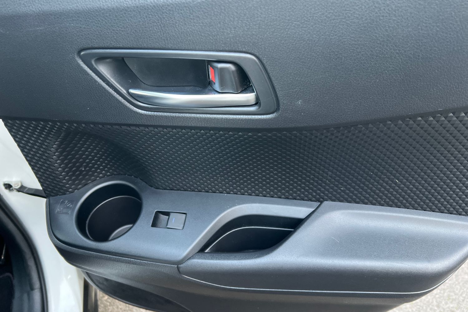 Used Toyota C-HR 2023 for sale - 76683903: Photo 37