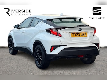 Used Toyota C-HR 2023 for sale - 76683903: Photo