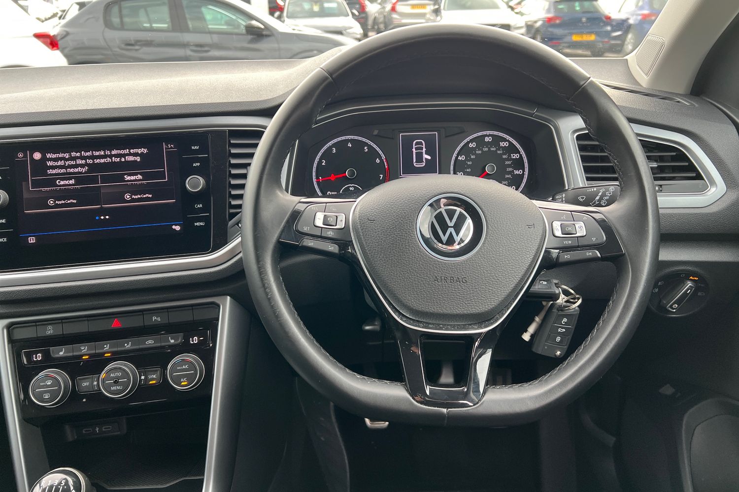 Used Volkswagen T-Roc 2021 for sale - 76683949: Photo 16