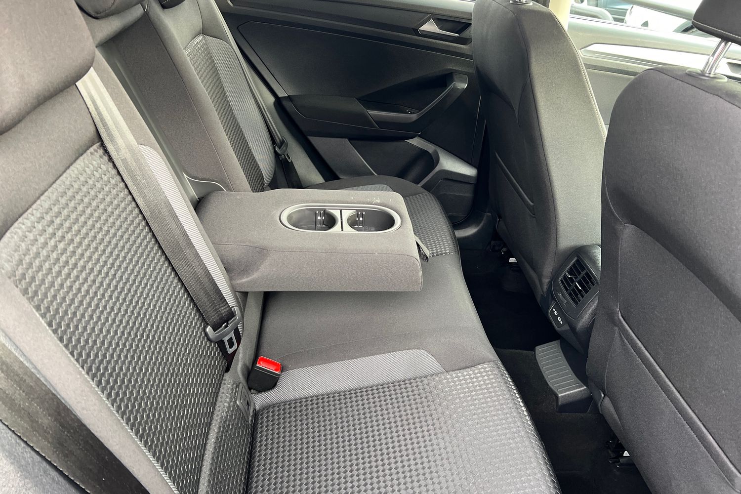 Used Volkswagen T-Roc 2021 for sale - 76683949: Photo 18