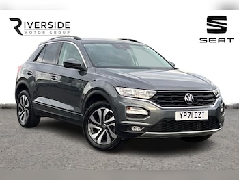 Used Volkswagen T-Roc 2021 for sale - 76683949: Photo