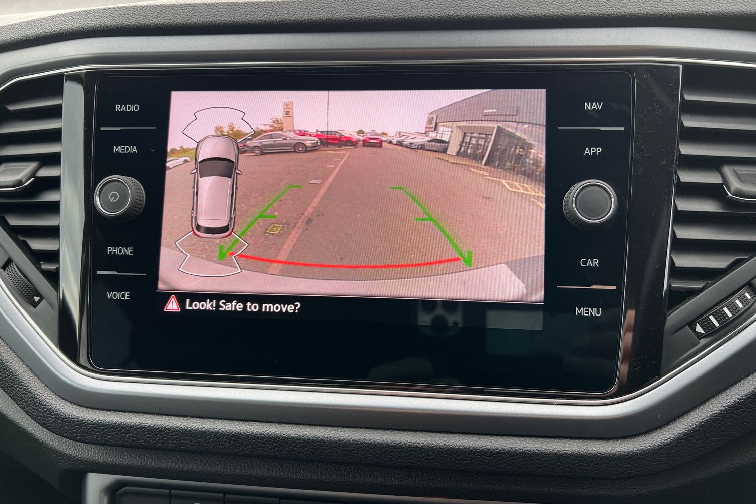 Used Volkswagen T-Roc 2021 for sale - 76683949: Photo 30