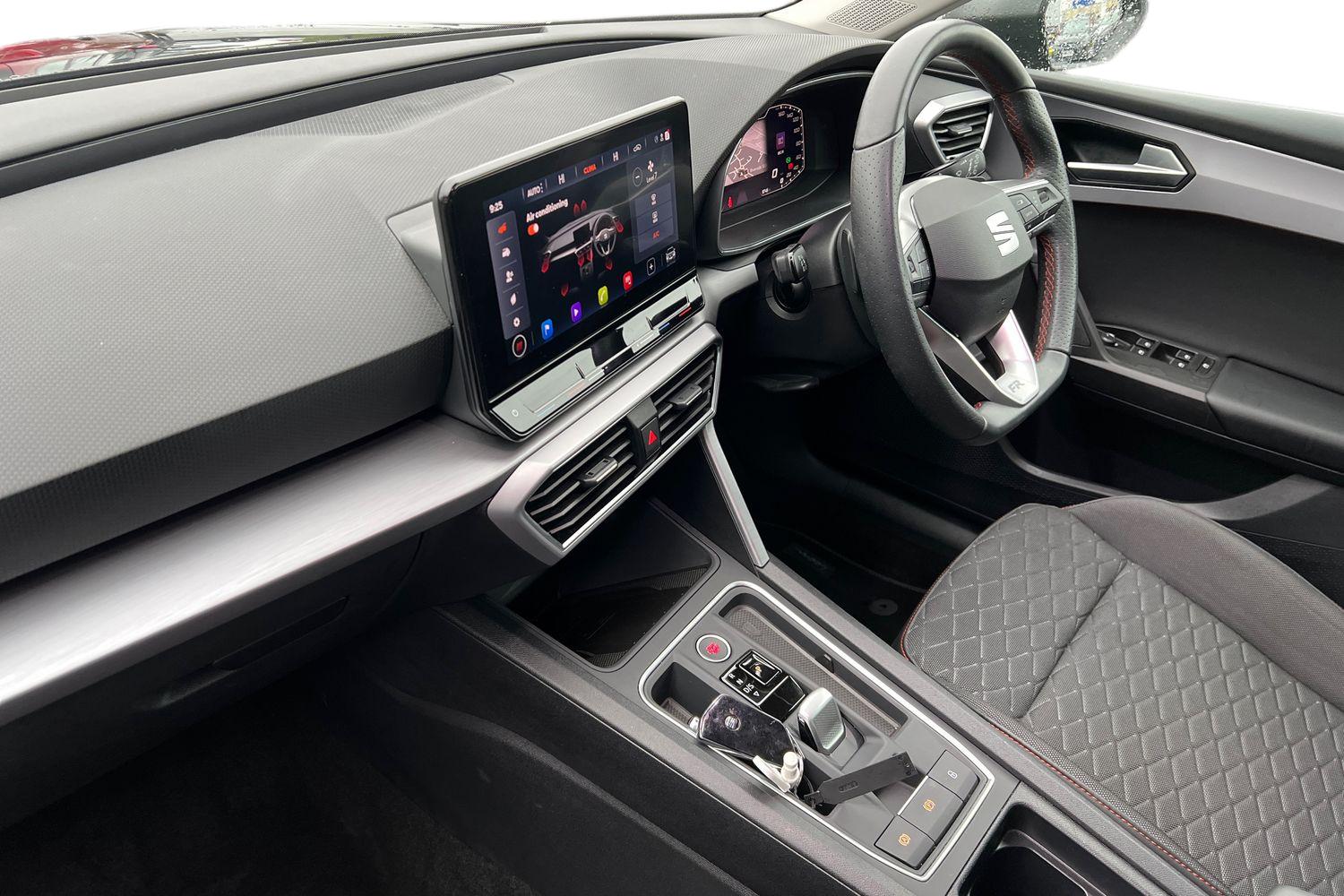 Used SEAT Leon 2024 for sale - 76683943: Photo 2