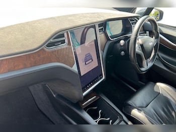 Used Tesla Model X 2017 for sale - 79478240: Photo