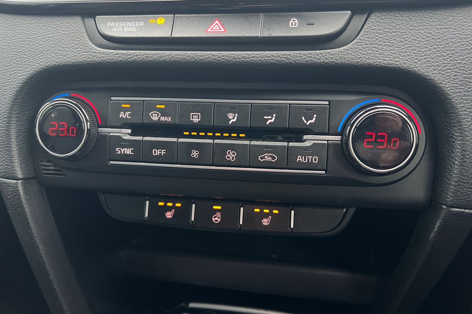 Used Kia XCeed 2023 for sale - 76874346: Photo 27