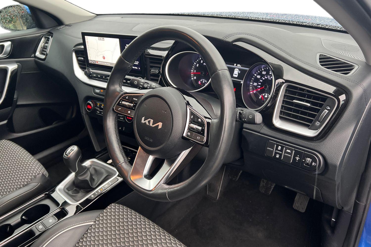 Used Kia XCeed 2023 for sale - 76874346: Photo 6