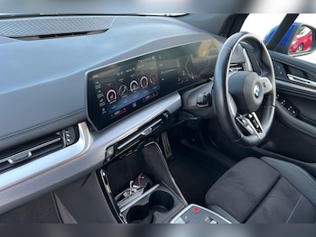 Used BMW 2 Series 2023 for sale - 77186350: Photo