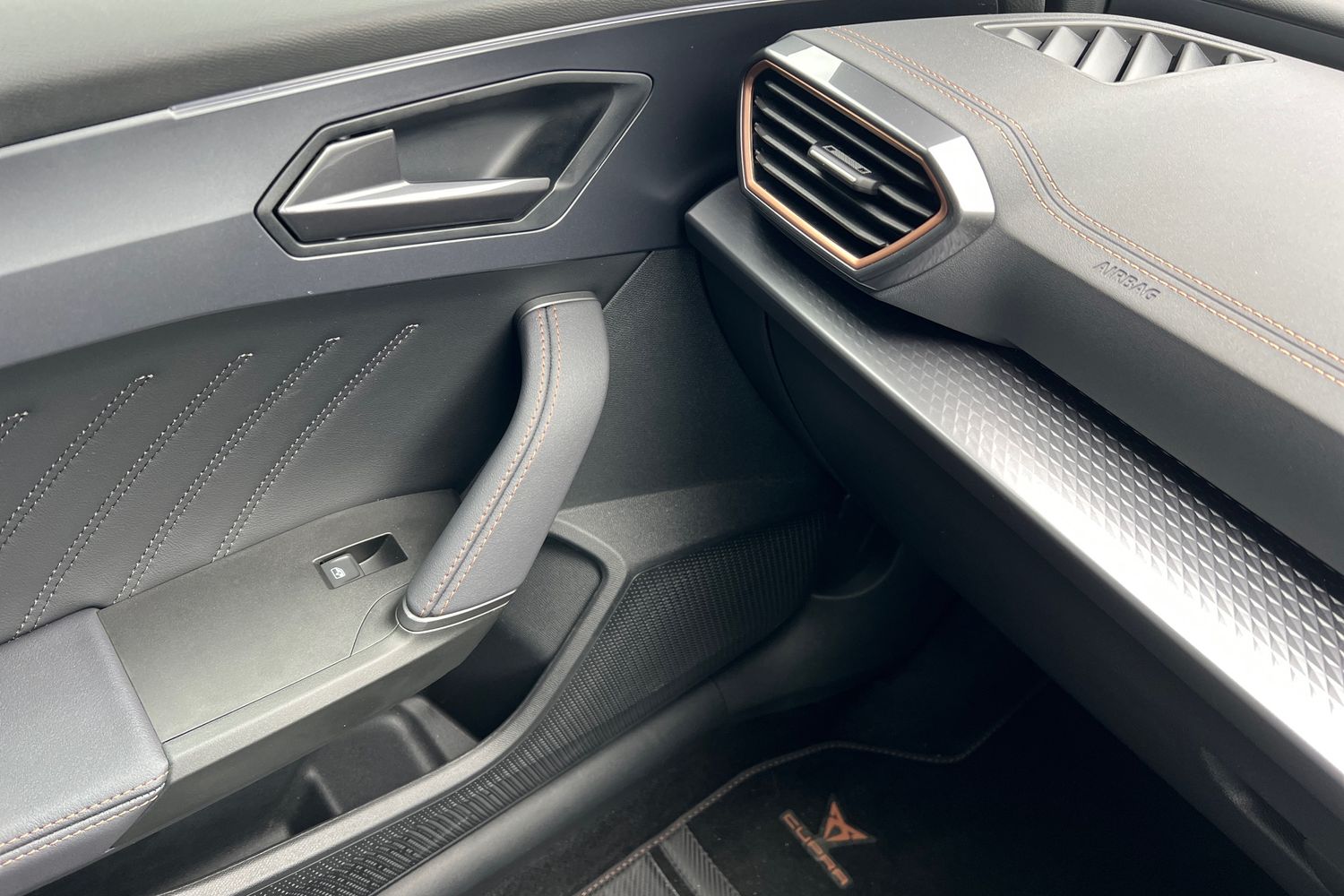 Used Cupra Leon 2024 for sale - 76683929: Photo 40