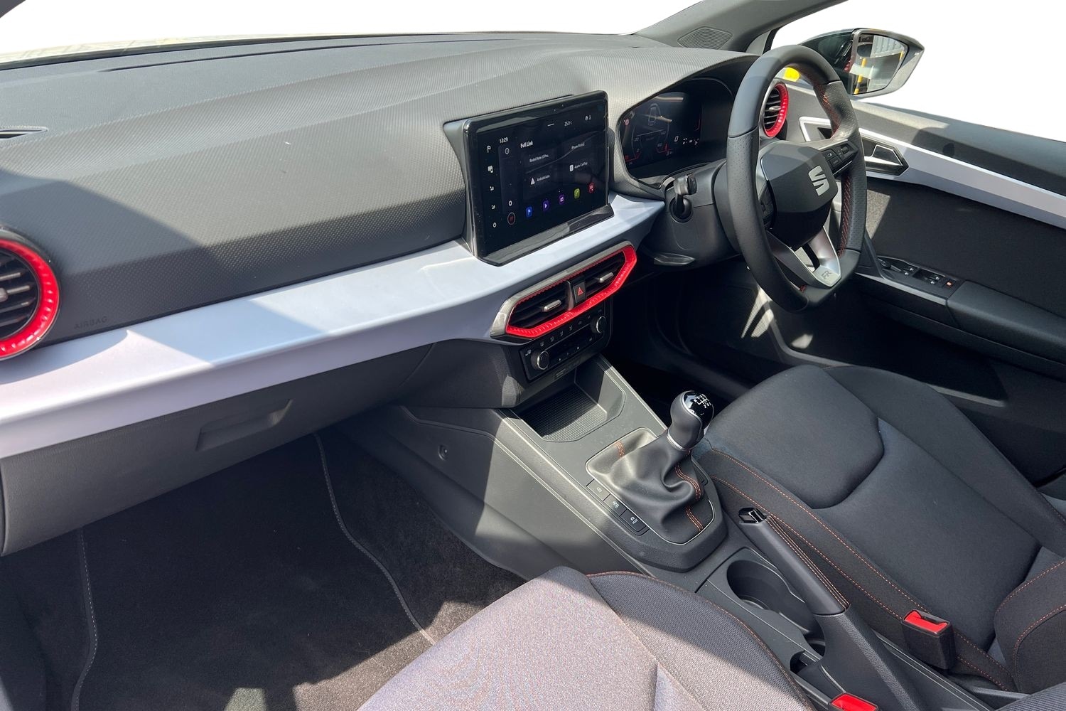 Used SEAT Ibiza 2025 for sale - 76683913: Photo 2