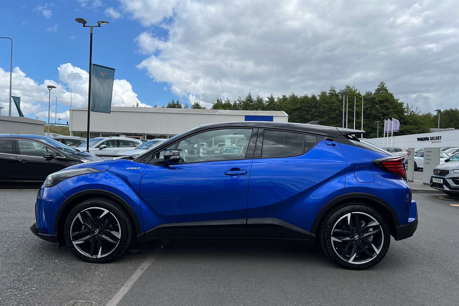 Used Toyota C-HR 2021 for sale - 76683890: Photo 15