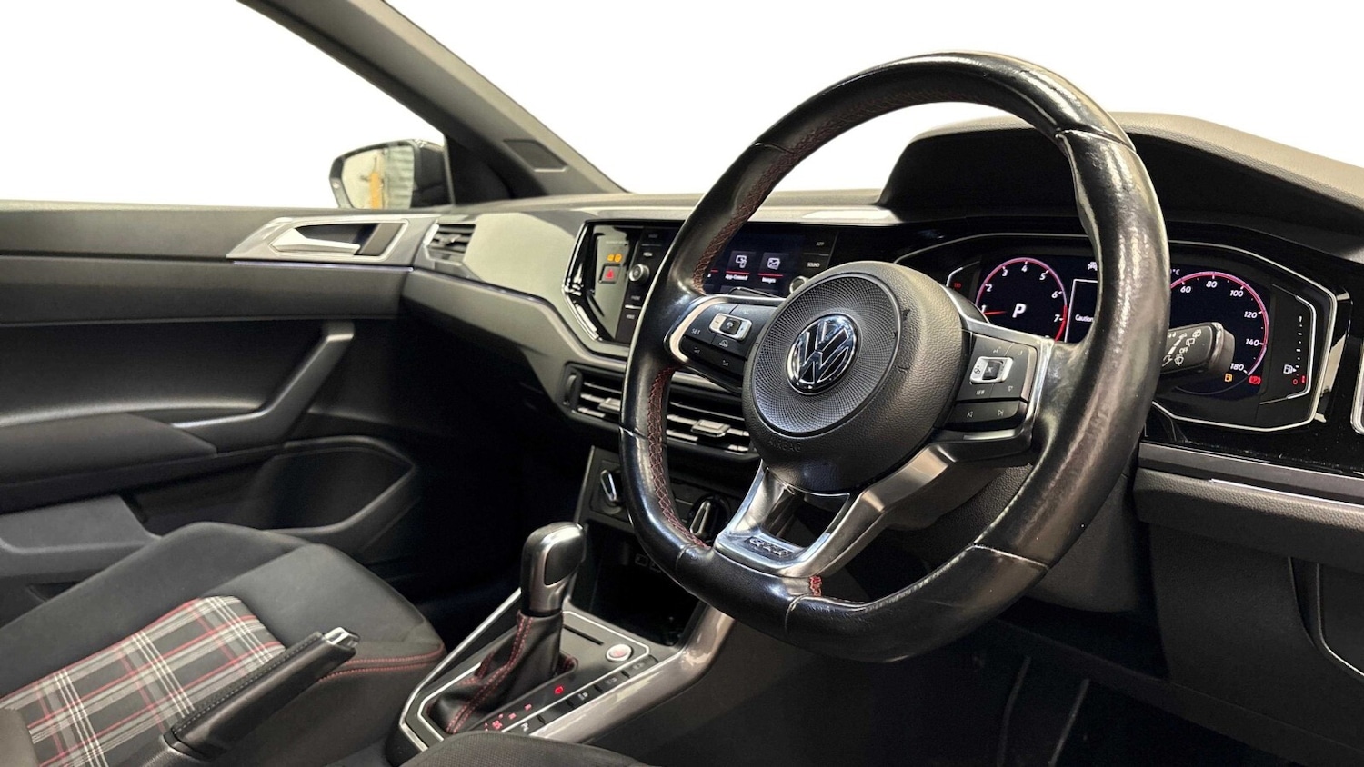 Used Volkswagen Polo 2020 for sale - 77634632: Photo 6