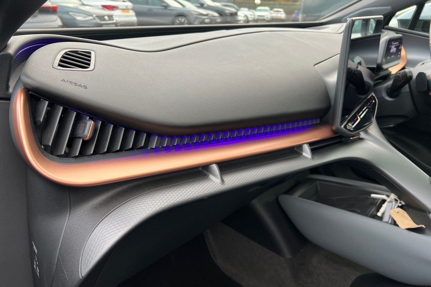 Used Cupra Tavascan 2025 for sale - 76696379: Photo 19