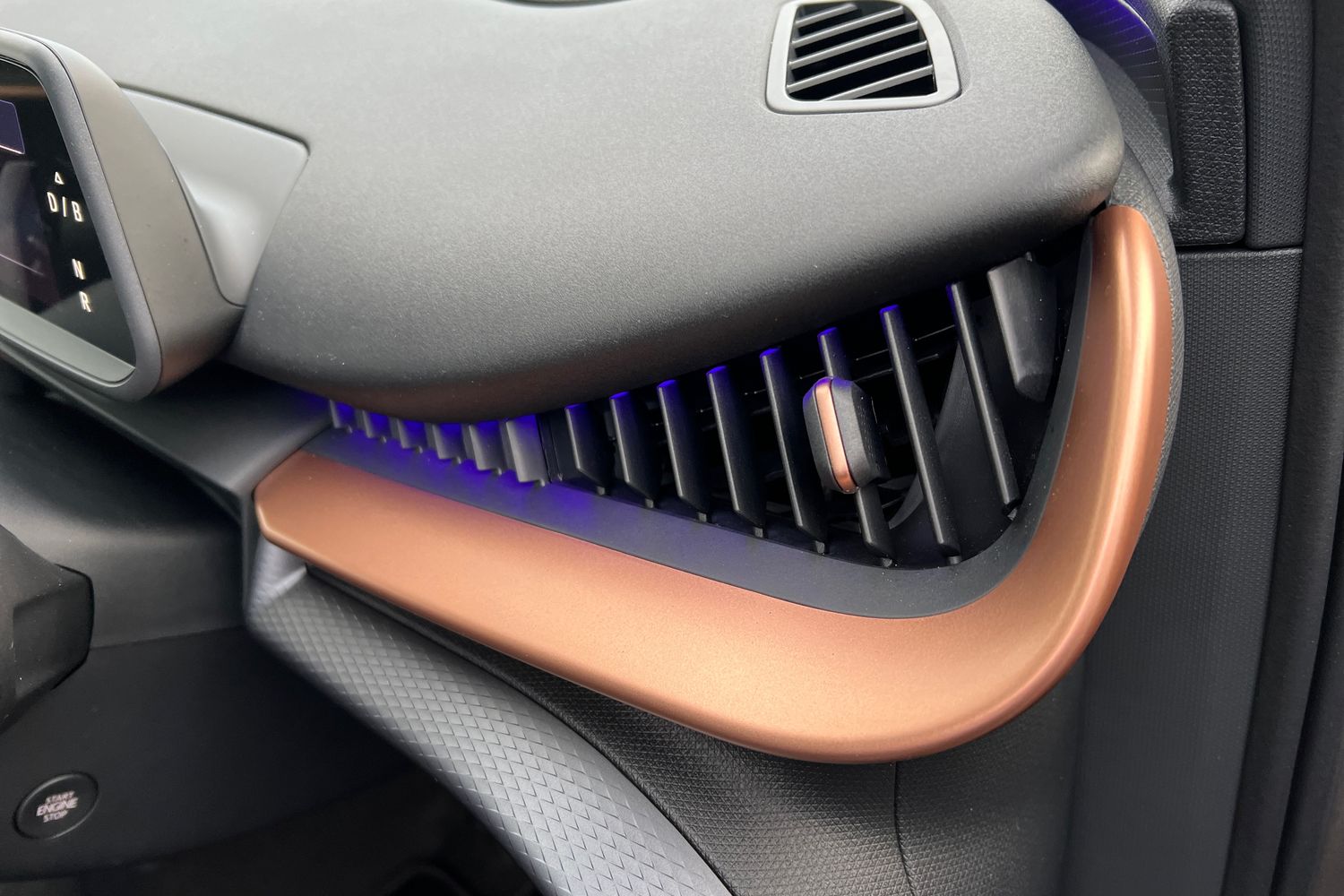 Used Cupra Tavascan 2025 for sale - 76696379: Photo 27