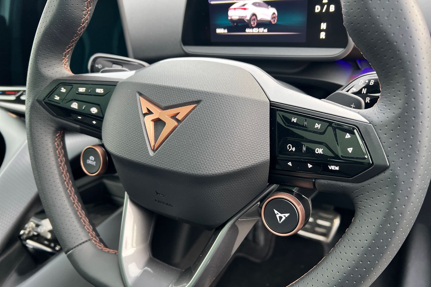 Used Cupra Tavascan 2025 for sale - 76696379: Photo 28