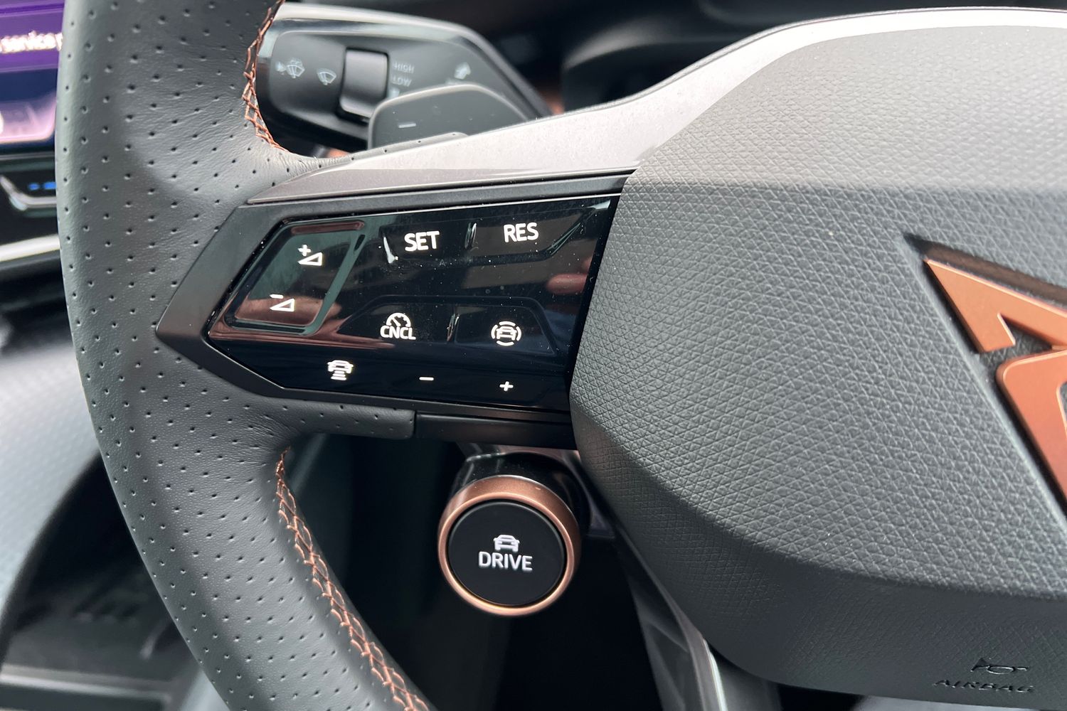 Used Cupra Tavascan 2025 for sale - 76696379: Photo 39