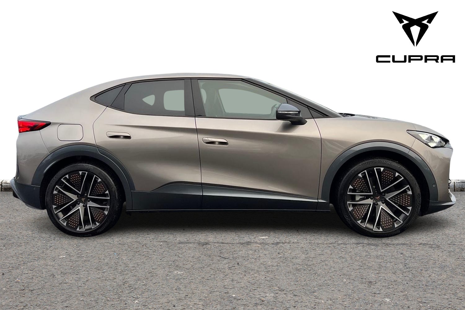 Used Cupra Tavascan 2025 for sale - 76696379: Photo 4